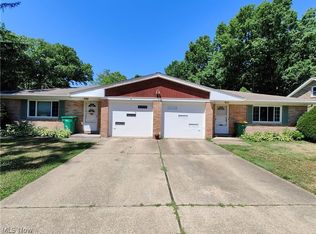 4394 Timberdale Dr, Stow, OH 44224