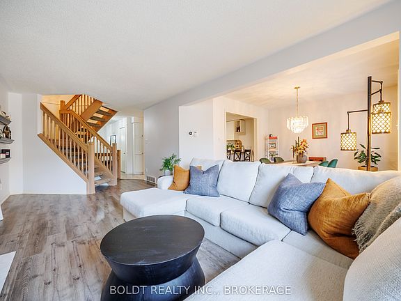 5th image of 155 Killarney Rd #11