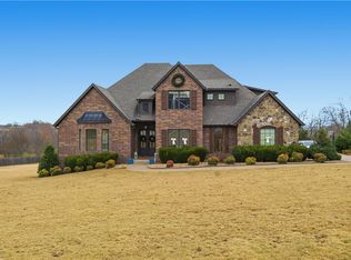 4434 N Thoroughbred Trl, Springdale, AR 72764