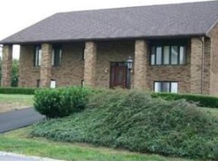 17835 Davidson Dr, Sharpsburg, MD 21782