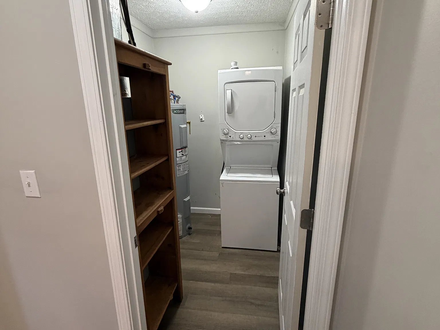 1514 Ninevah Road - C — Photo 4