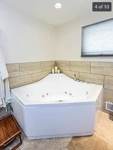 1156 Charlton St — Photo 4