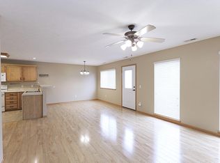 5910 NW 14th Ct, Lincoln, NE 68521