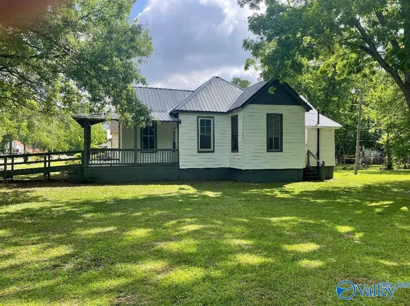 10 Comnock Ave, Gadsden, AL 35904