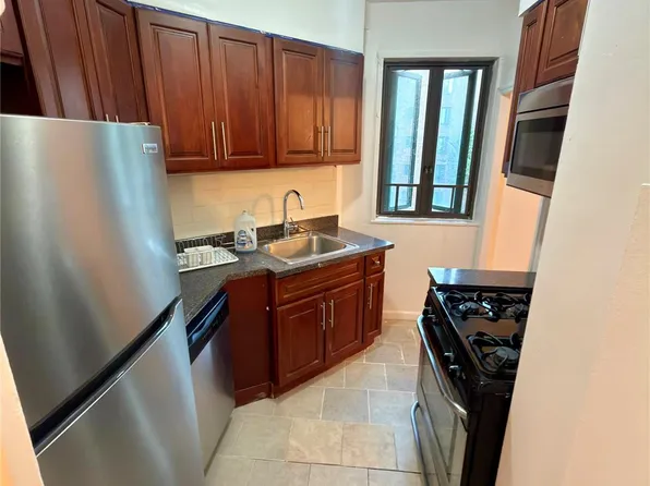 1591 Metropolitan Avenue #5C, Bronx, NY 10462