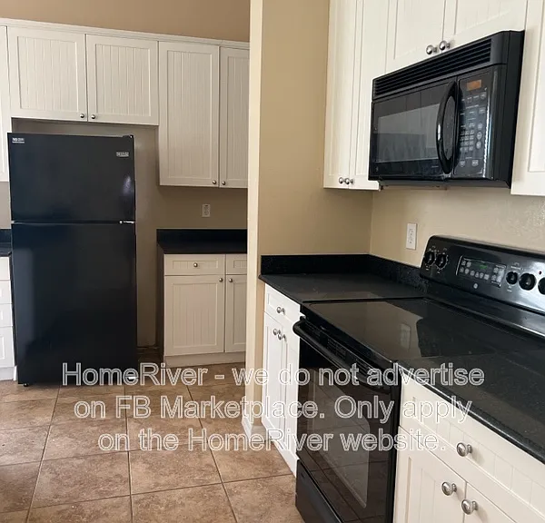 12959 Runswick Ave — Photo 5