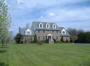 112 NW Creek Dr, Stevensville, MD 21666