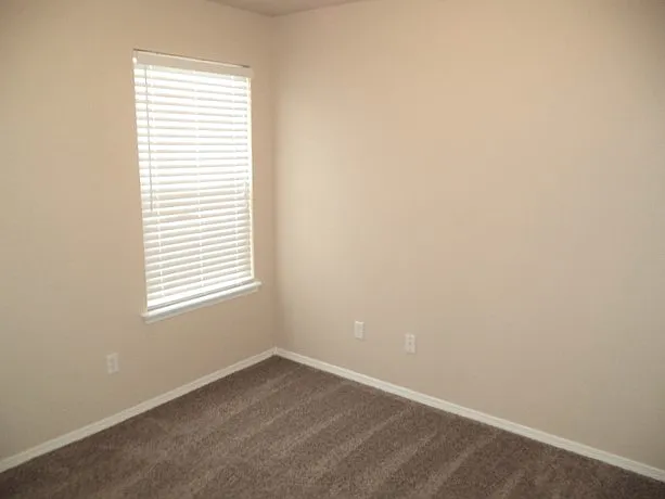 9683 W Rustica Dr — Photo 10