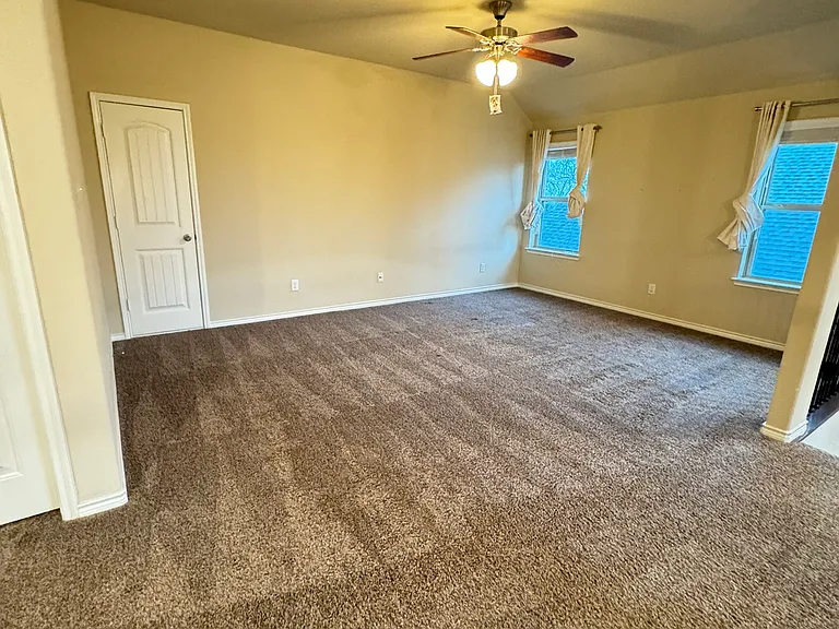 10020 Long Branch Dr — Photo 15
