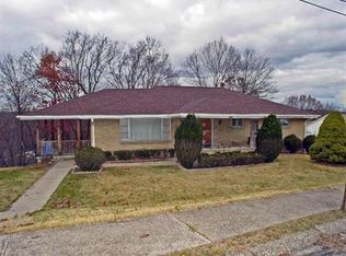 103 National Rd, Weirton, WV 26062