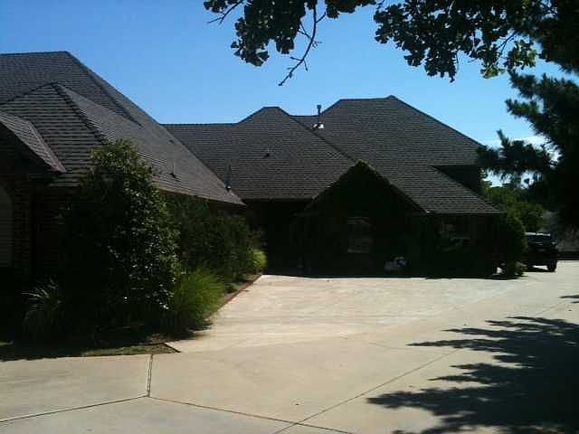 2nd image of 13809 Lost Creek Dr
