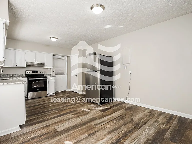 1484011_006_wm_-_dining_room_13251655.jpg