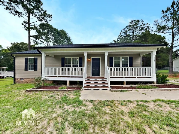 172 Saw Mill Dr, Four Oaks, NC 27524