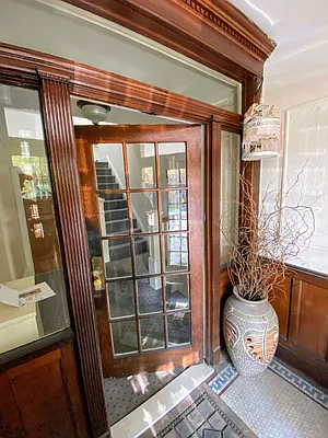 Rented by Solution Realty Services LLC | media 38