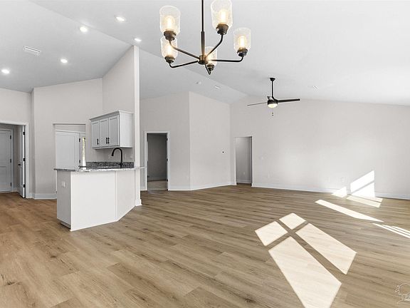 2nd image of 1852 Summer Pecan Dr