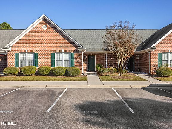 2nd image of 1032 Bridgeport Way