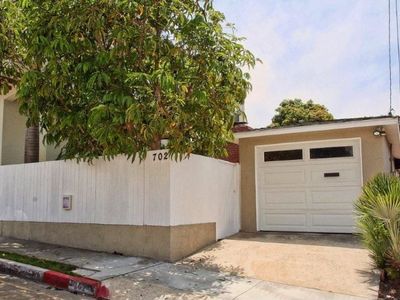 702 8th Pl, Hermosa Beach, CA, 90254