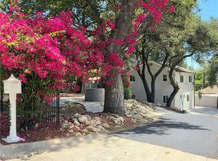 3130 N Mount Curve Ave, Altadena, CA 91001