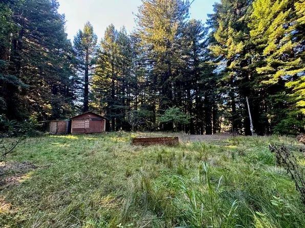 2773 Spears Rd, Eureka, CA 95503