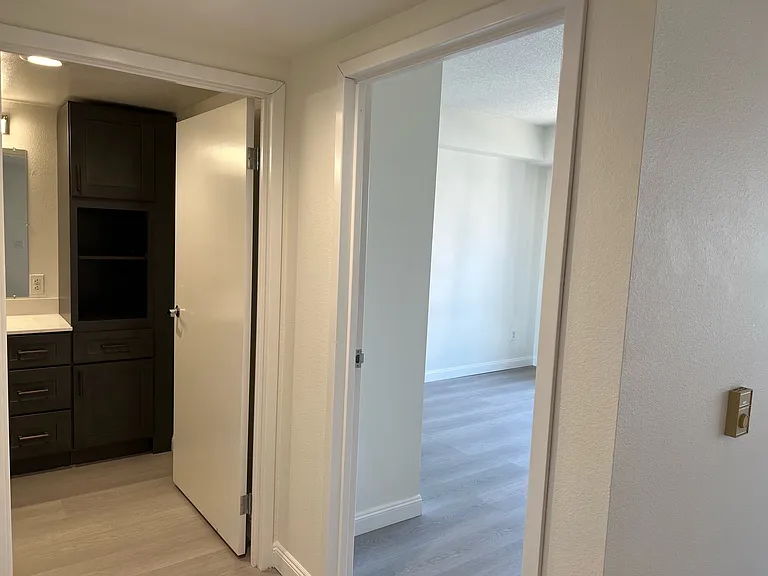 988 Franklin St #911 — Photo 18