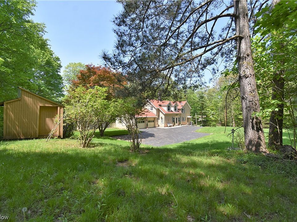 892 Yankee Run Rd, Masury, OH 44438 Zillow