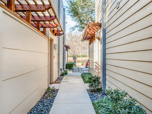 3929 Buena Vista St Unit E, Dallas, TX 75204