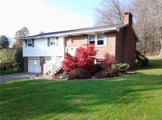 154 Nursery Ln, Butler, PA 16002
