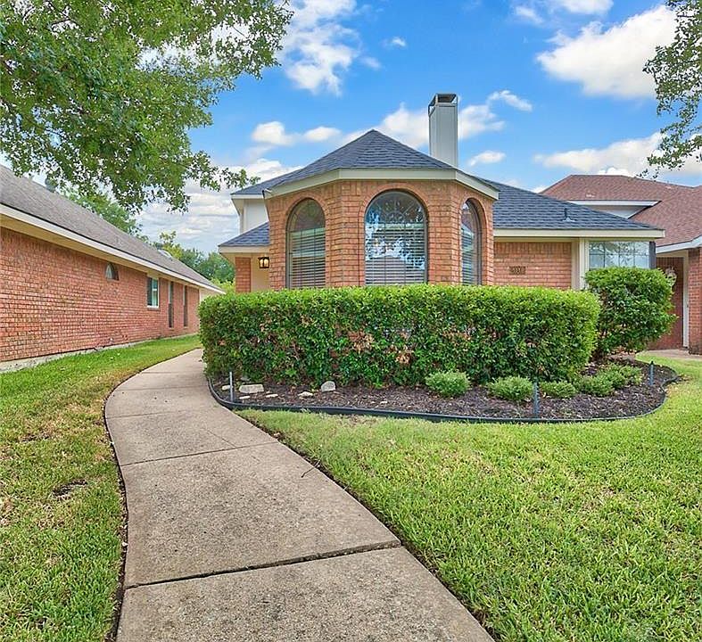 1st image of 2020 Greenview Dr #B