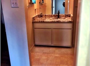 1751 Cass Lake Front Rd #206, Keego Harbor, MI 48320