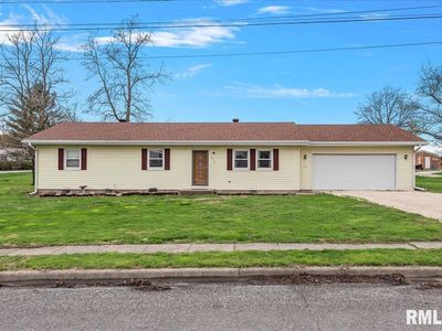 805 S Alsey Smith Rd, Winchester, IL, 62694