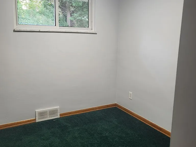 808 Norvell Dr — Photo 6