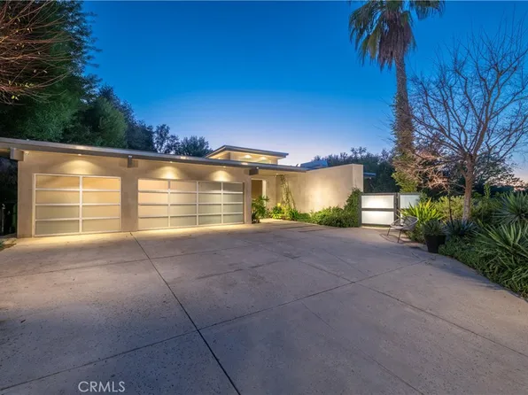 3371 Alana Dr, Sherman Oaks, CA 91403