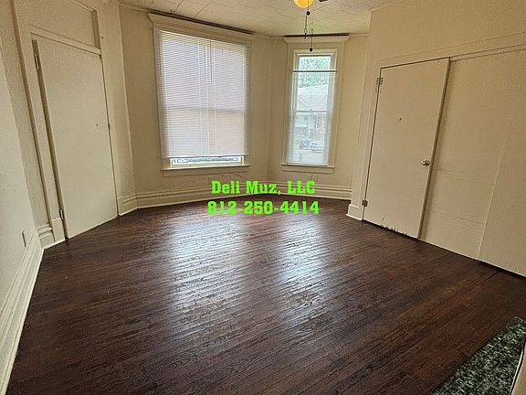 2nd image of 1111 N Main St