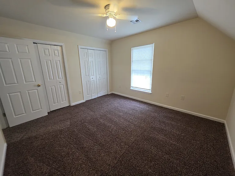 Upstaris Right Bedroom