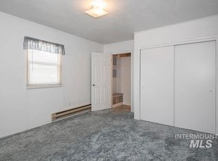 611 N 7th St, Parma, ID 83660
