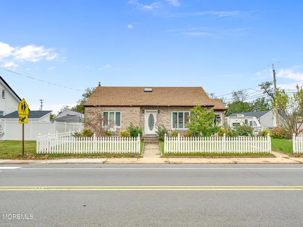 385 Main Street, Keansburg, NJ 07734