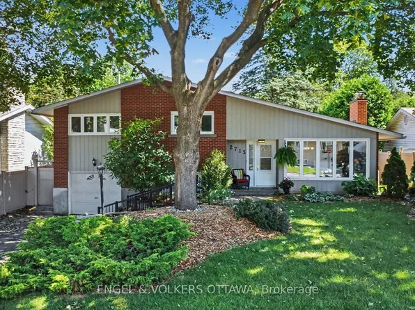 2715 Colman St, Ottawa, ON K1V 8J8
