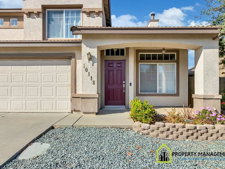 10118 Hampton Oak Dr — Photo 4