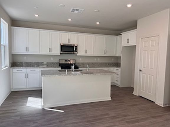 3rd image of 26847 James Dr