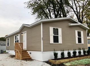 251 Pine Ln, Justice, IL 60458