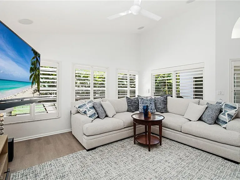 6988 Burnt Sienna Cir — Photo 4