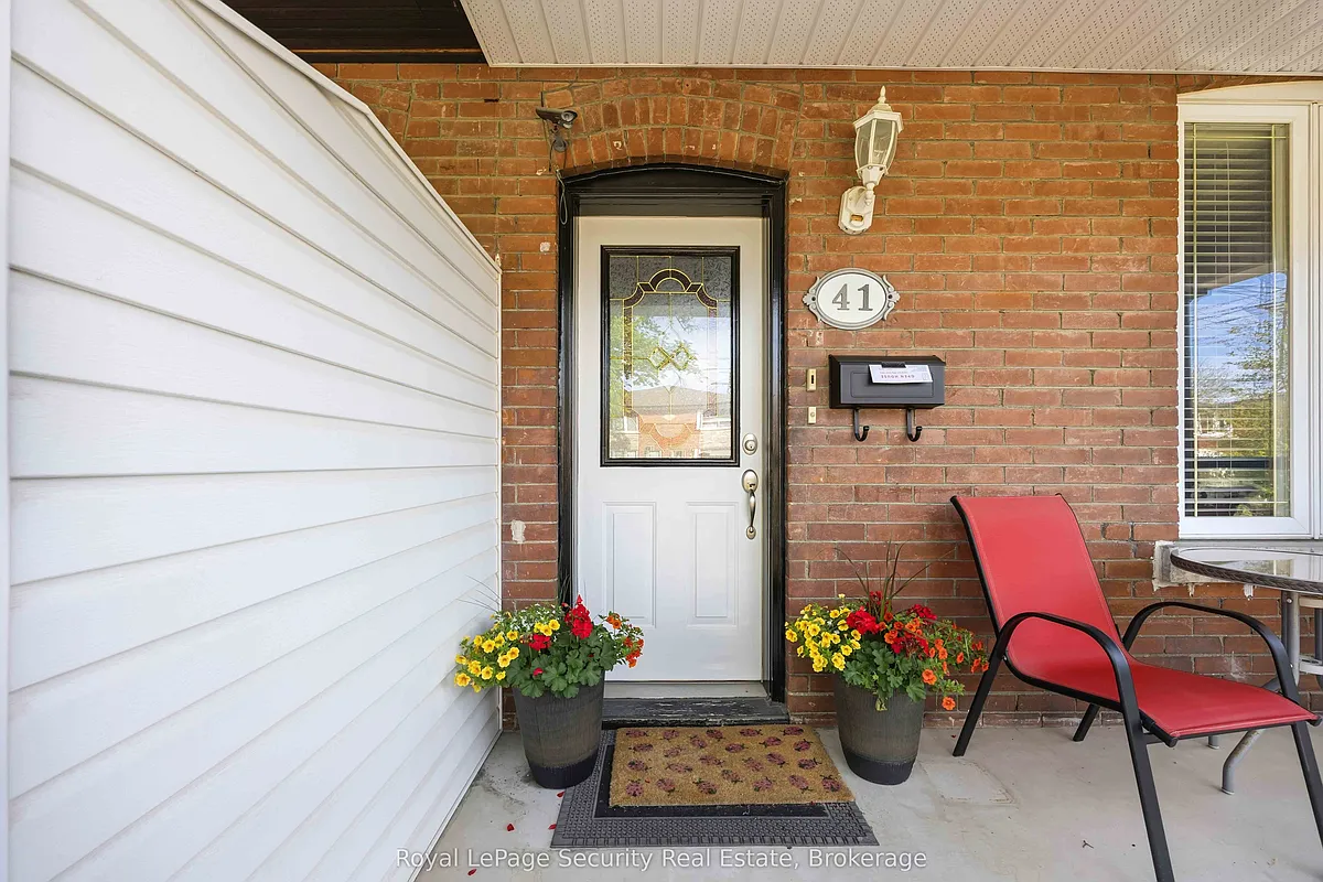 Building Photo - 41 Prescott Ave #2