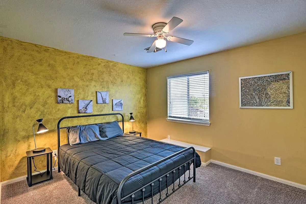 3 bed, 1825 sqft, $4,500 — Photo 2