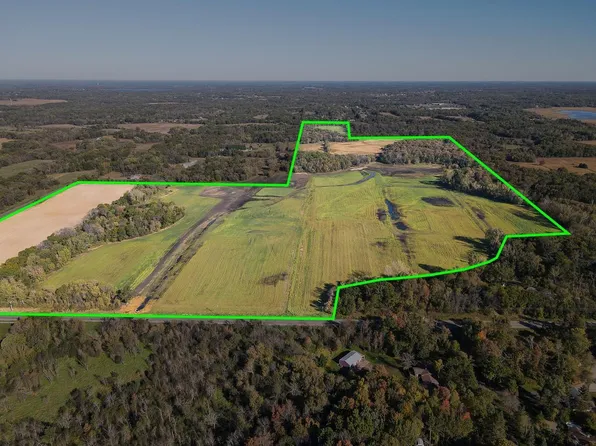 Flamingo St NW, Cedar, MN 55011