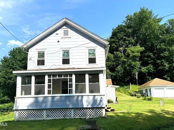 6 Powers St, Adams, MA 01220