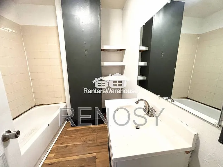 1171 21st St #2 — Photo 14