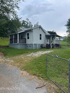 108 N 8th St, La Follette, TN, 37766