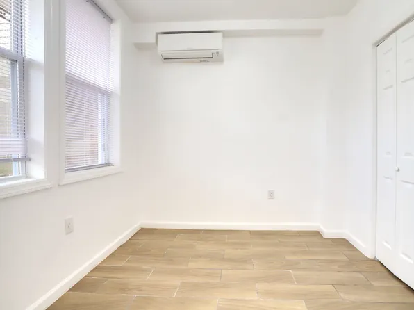 18 Wallis Avenue image 7 of 27