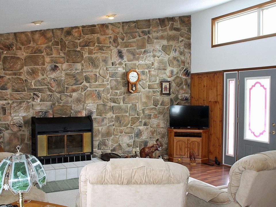 2488 Joplin Ave, Denver, IA 50622 Zillow