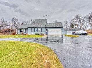 4087 E Lake Rd, Livonia, NY 14487